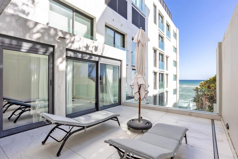 5 Bedroom Property for Sale in Bantry Bay Western Cape